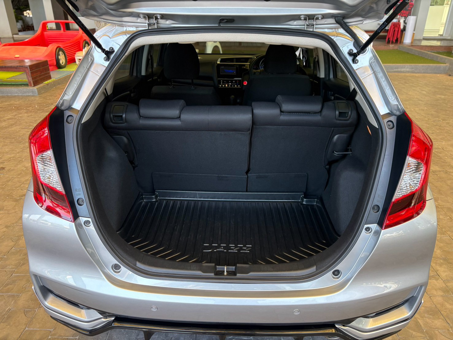 HONDA JAZZ CVT 2019 V+